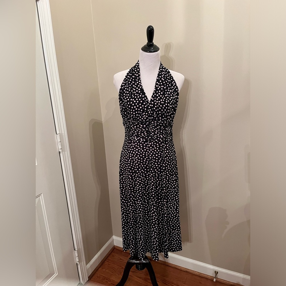 Jones Studio Black and White Polka Dot dress believe it’s a Size 12